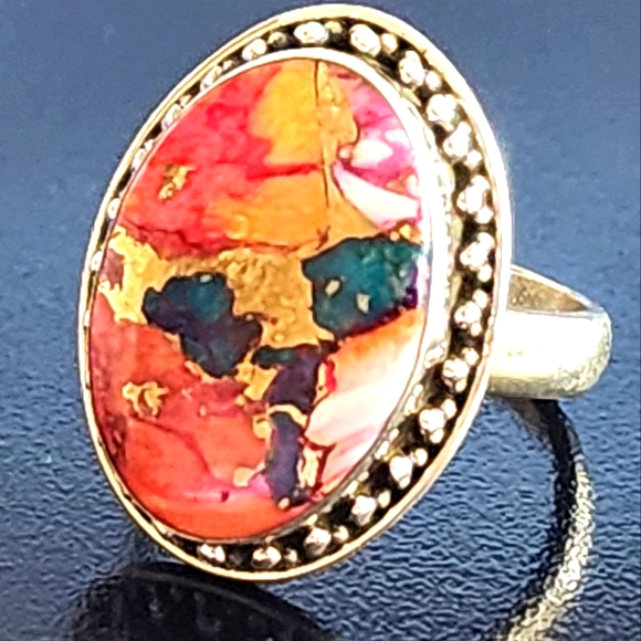 Pink Spiny oyster turquoise sterling silver gemstone ring. New - size 7.